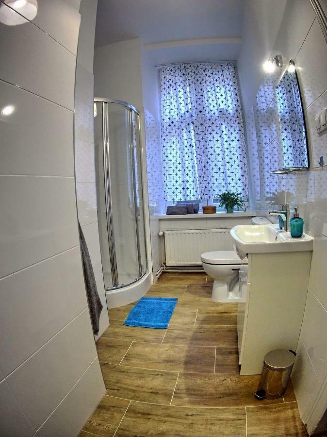 Second Pilsudskiego Apartment *